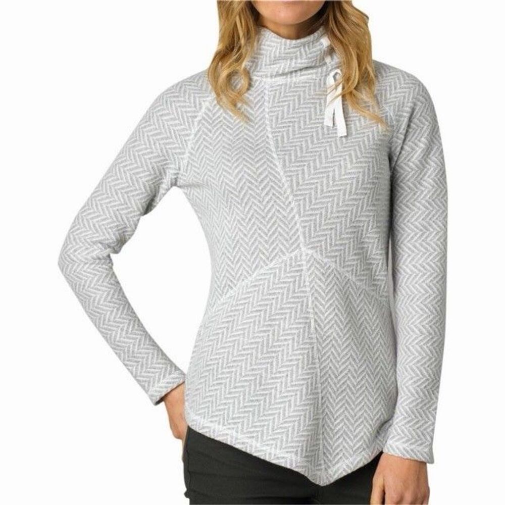 Prana Mattea Chevron Herringbone Funnel Neck Gray Wool Blend Sweater Size M EUC!